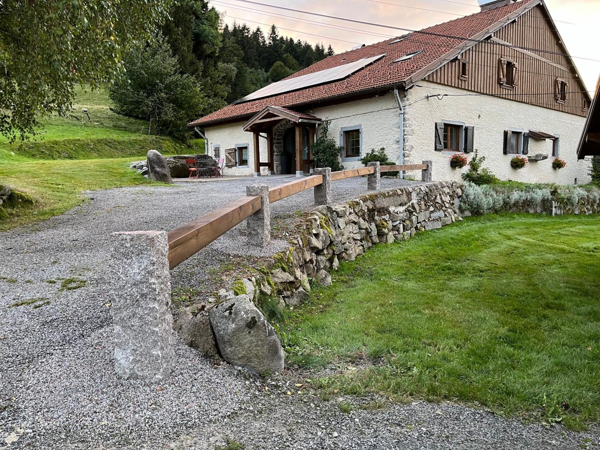 La Ferme Du Douanier & Spa 5 Etoiles All Inclusive Ventron Exterior photo
